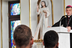 2020.09.19-Wreczenie-suscept-klerykom-Diecezja-Bielsko-Zywiecka_06