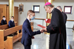 2020.09.19-Wreczenie-suscept-klerykom-Diecezja-Bielsko-Zywiecka_07