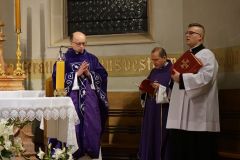 2020.12.16-Msza-srodowa-ks.-Krzysztof-Kurnik_08