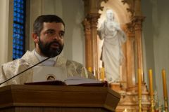 2021.05.19-Msza-srodowa-ks.-Mateusz-Wojcik