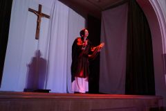 2021.12.14-Przedstawienie-adwentowe-Pokutnik-z-Osjaku_020