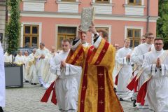 2022.05.28-Swiecenia-Prezbiteratu-Diecezja-Bielsko-Zywiecka_039