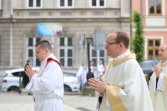2022.05.28-Swiecenia-Prezbiteratu-Diecezja-Bielsko-Zywiecka_045