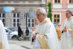 2022.05.28-Swiecenia-Prezbiteratu-Diecezja-Bielsko-Zywiecka_046