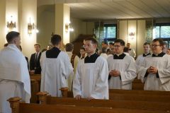 2022.06.02-Poswiecenie-witrazy-w-seminaryjnej-kaplicy_24